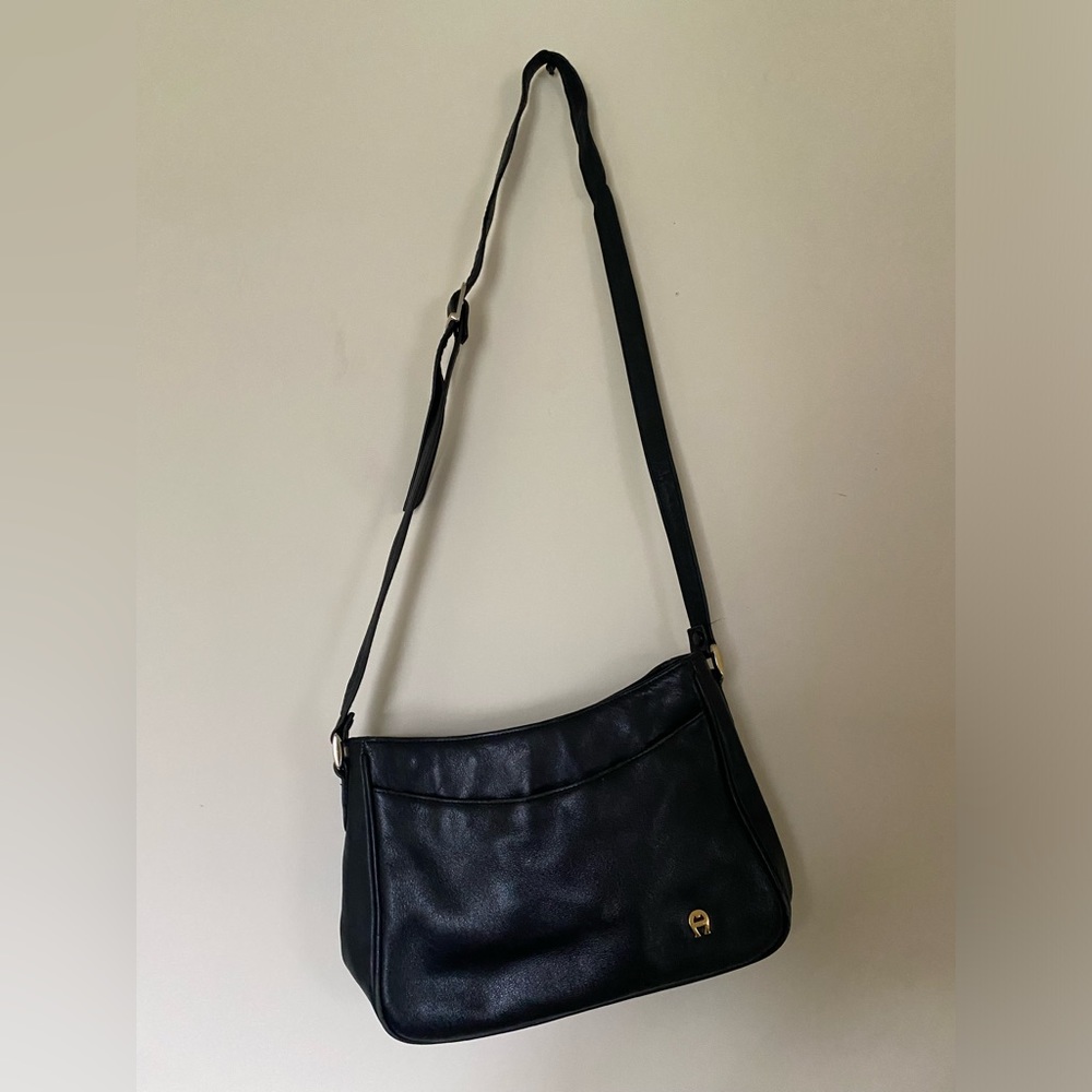 Etienne Aigner purse